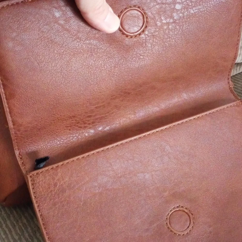 by Anthropologie Tote Bag Includes A Wallet Style Clutch - Picture 6 of 6